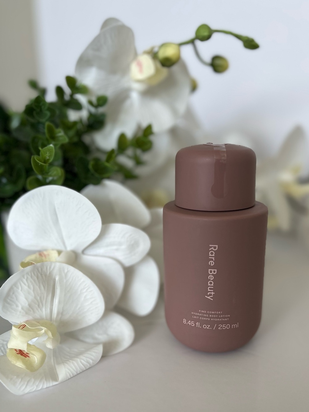 Rare Beauty Find Comfort Body Lotion - Picture 3 of 8